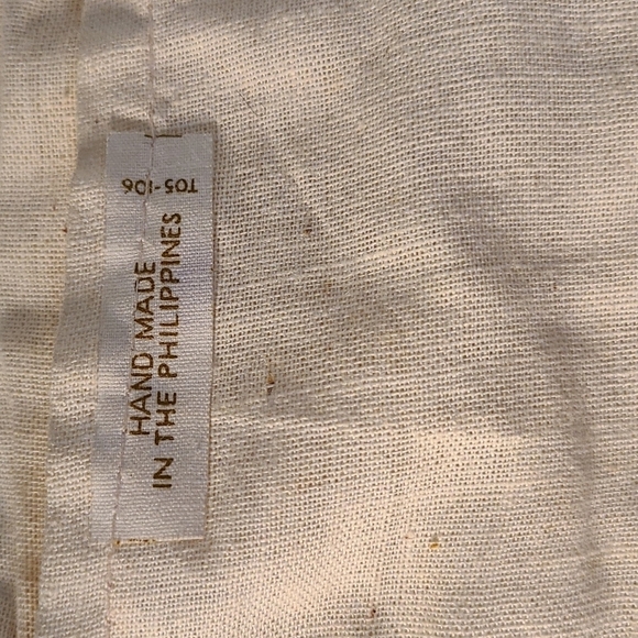 Hand Made in Philippines Macrame Bag With Wooden Handles - Picture 5 of 5